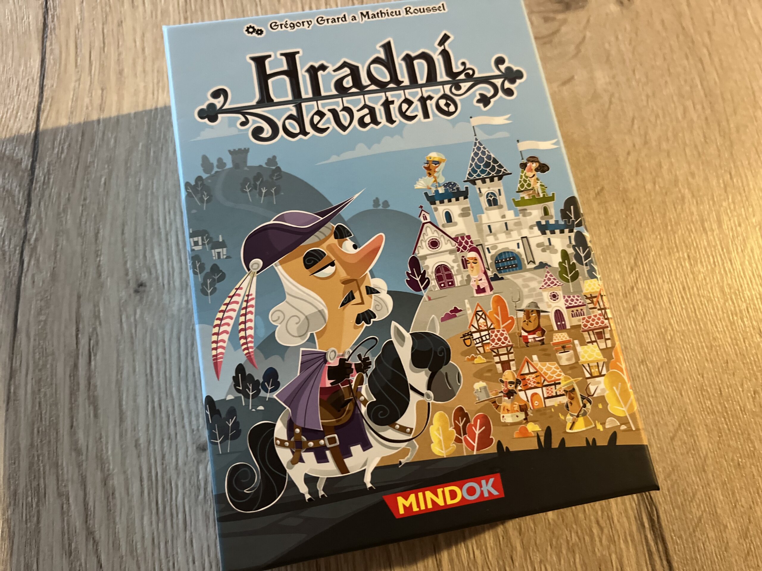 Geekcave: recenze hry Hradní devatero