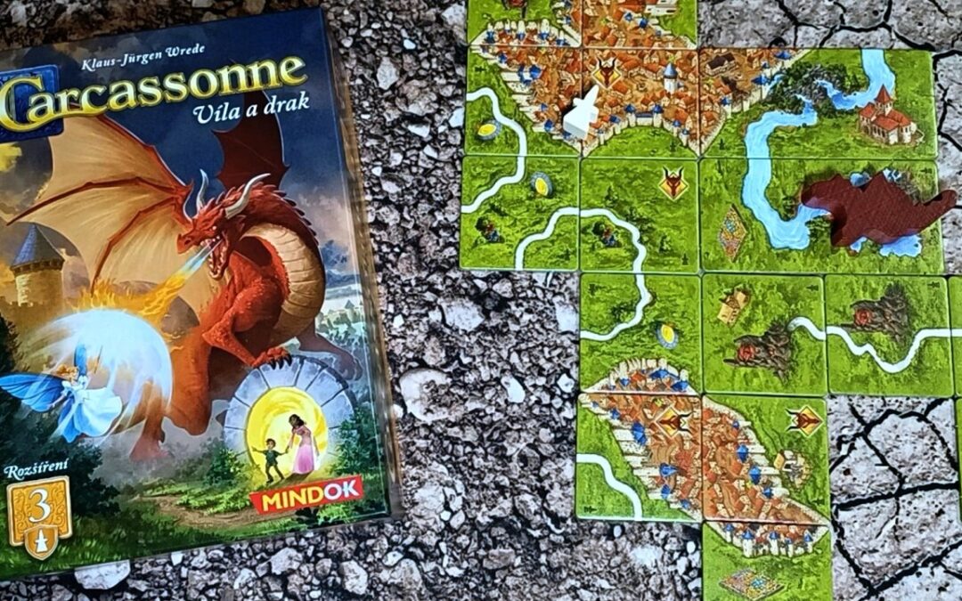 Pod víkem: recenze rozšíření  Carcassonne: Víla a drak